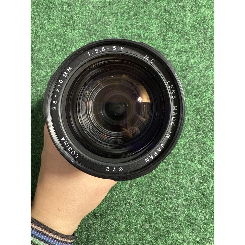 COSINA 28-210mm F/3.5-5.6 072 MACRO LENS Japan Untested‎